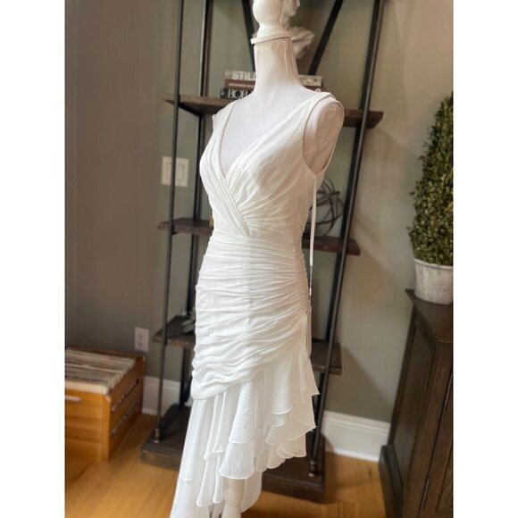 Mac Duggal Sleeveless Asymmetrical Hem Gown White Womens Size 2 - Picture 6 of 10